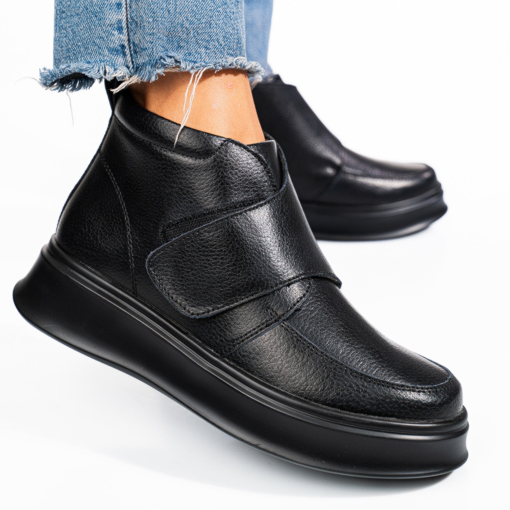 GHETE NEGRE PIELE NATURALA TSP3085