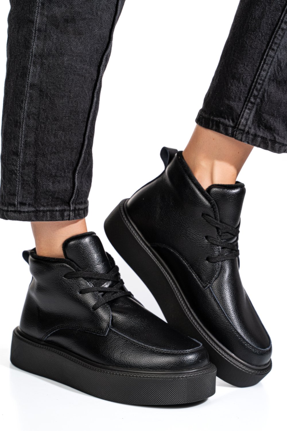 GHETE NEGRE PIELE NATURALA APCW20231