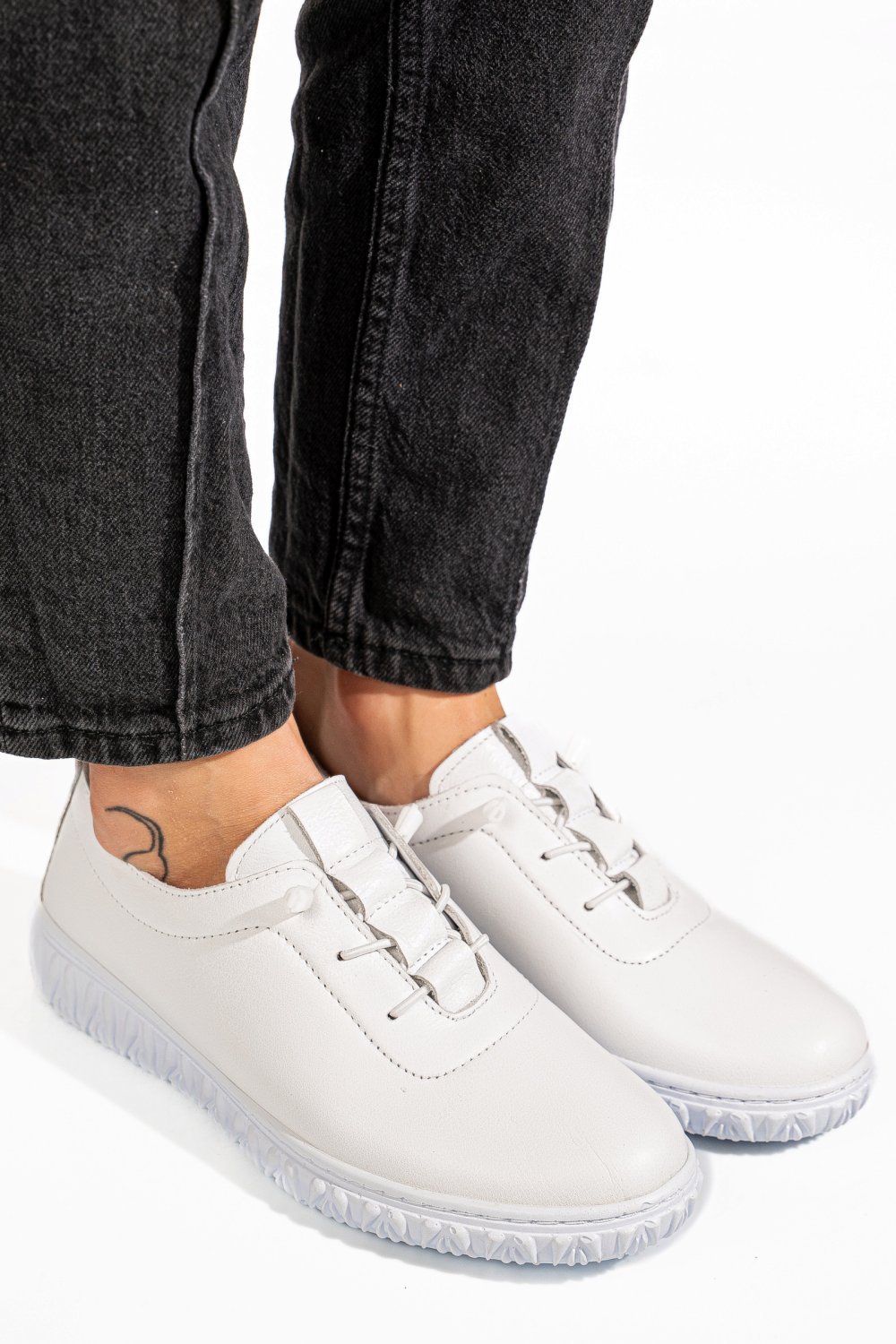 PANTOFI ALBI PIELE NATURALA 0PC88