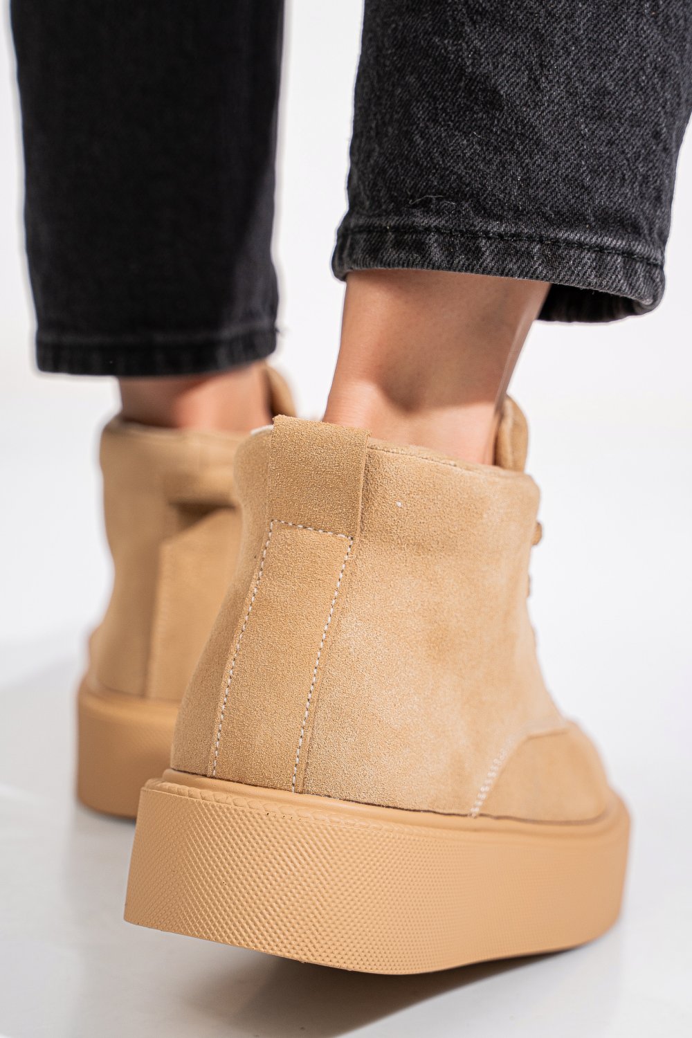 GHETE BEJ PIELE NATURALA INTOARSA APCW20231