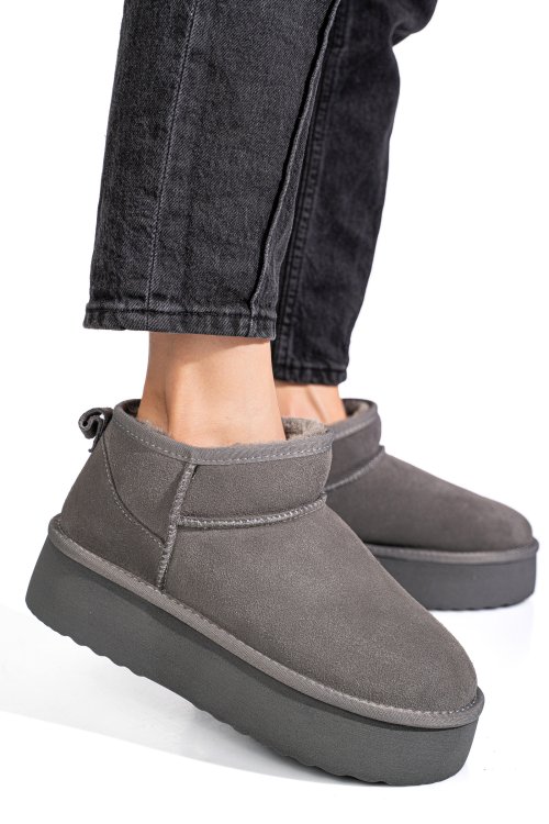 Cizme gri piele naturala intoarsa 1s77250