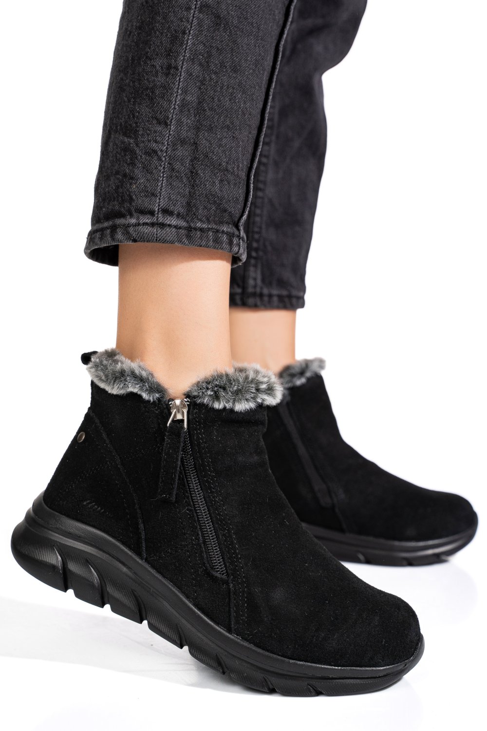 GHETE NEGRE PIELE NATURALA INTOARSA 2SP403