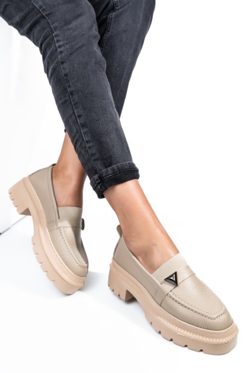 Mocasini crem piele naturala ipcbm013b