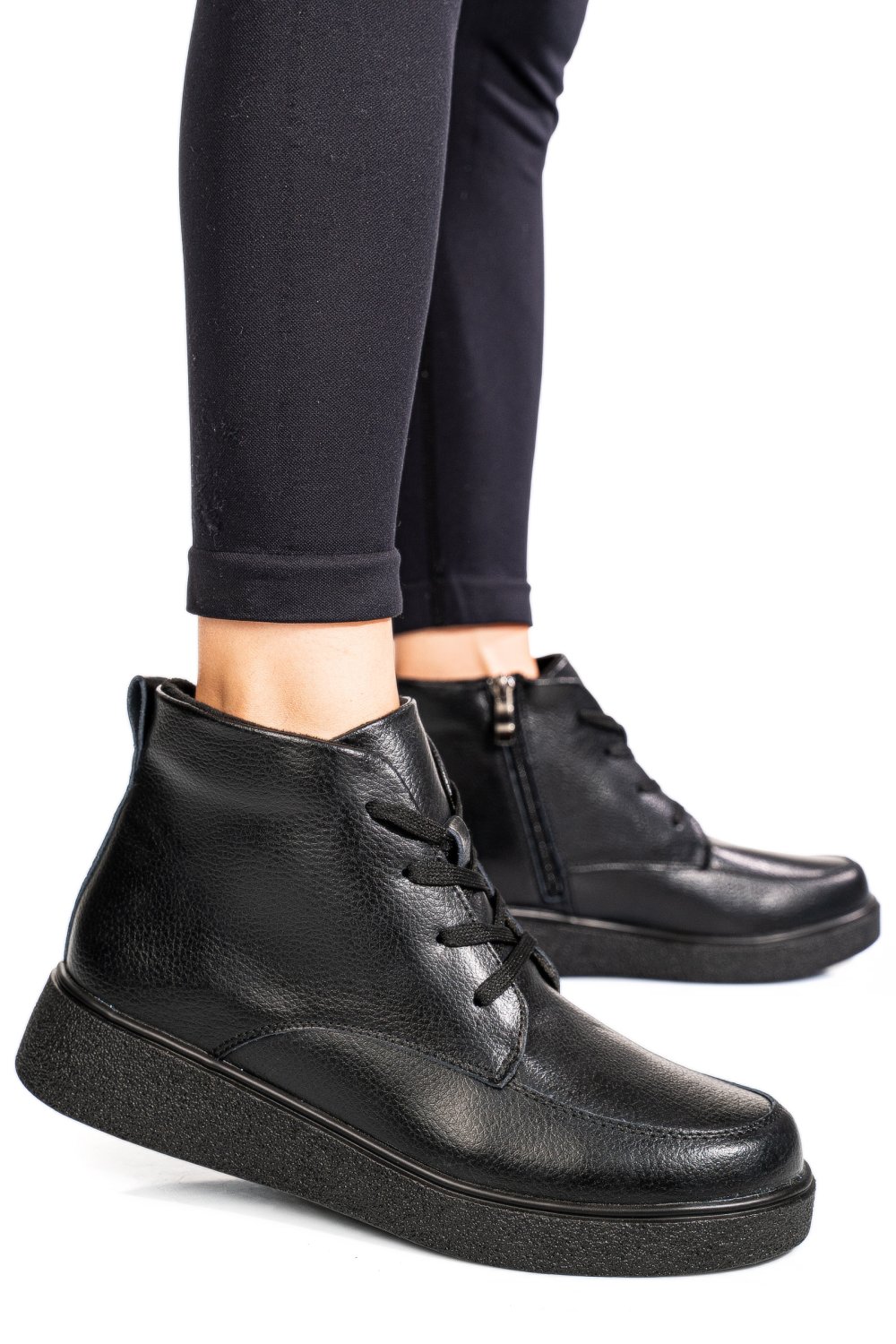 GHETE NEGRE PIELE NATURALA TSP3083