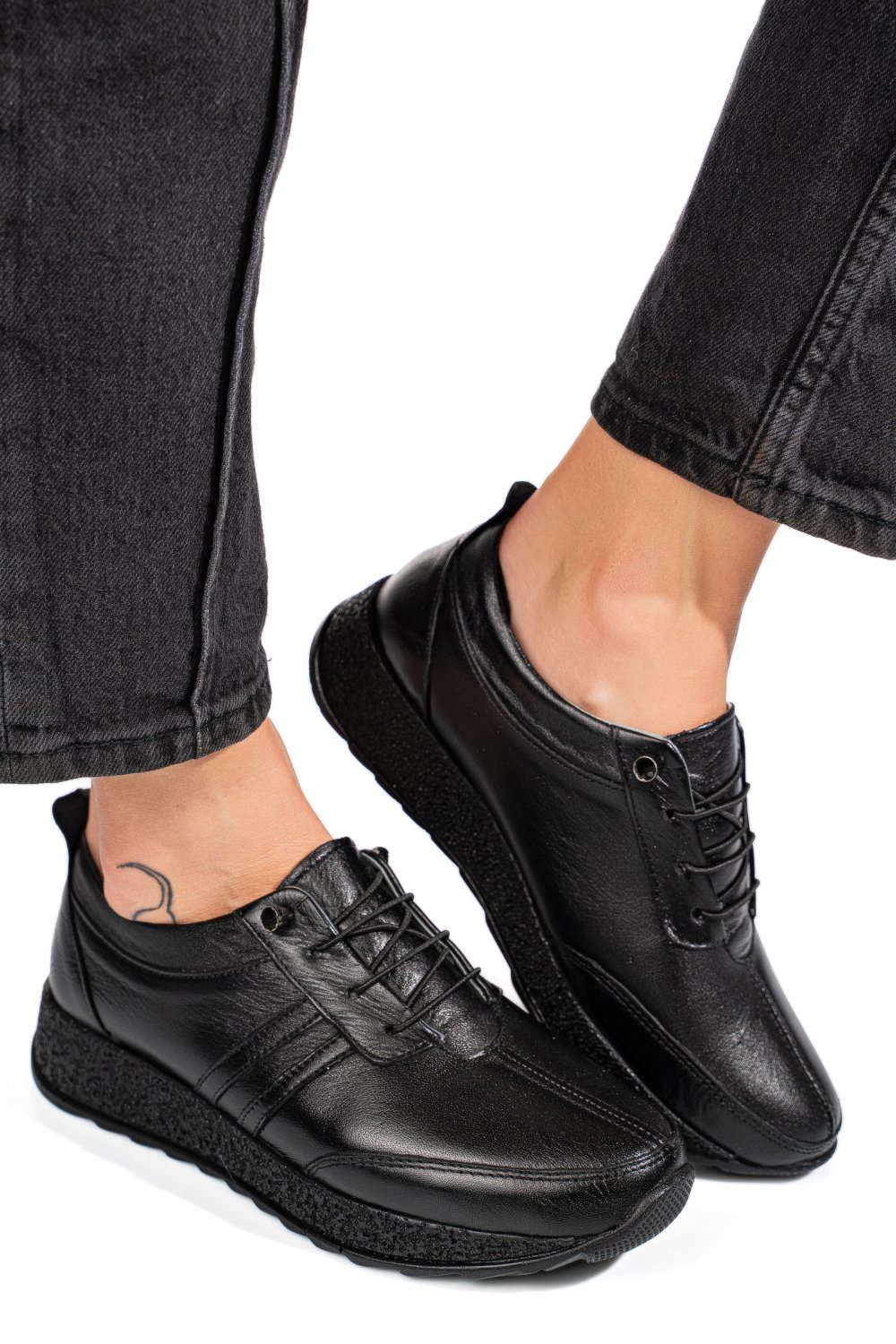 PANTOFI SPORT NEGRI PIELE NATURALA 4PC003