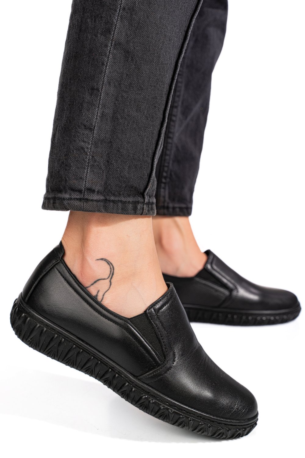 ESPADRILE NEGRE PIELE NATURALA 8PC06