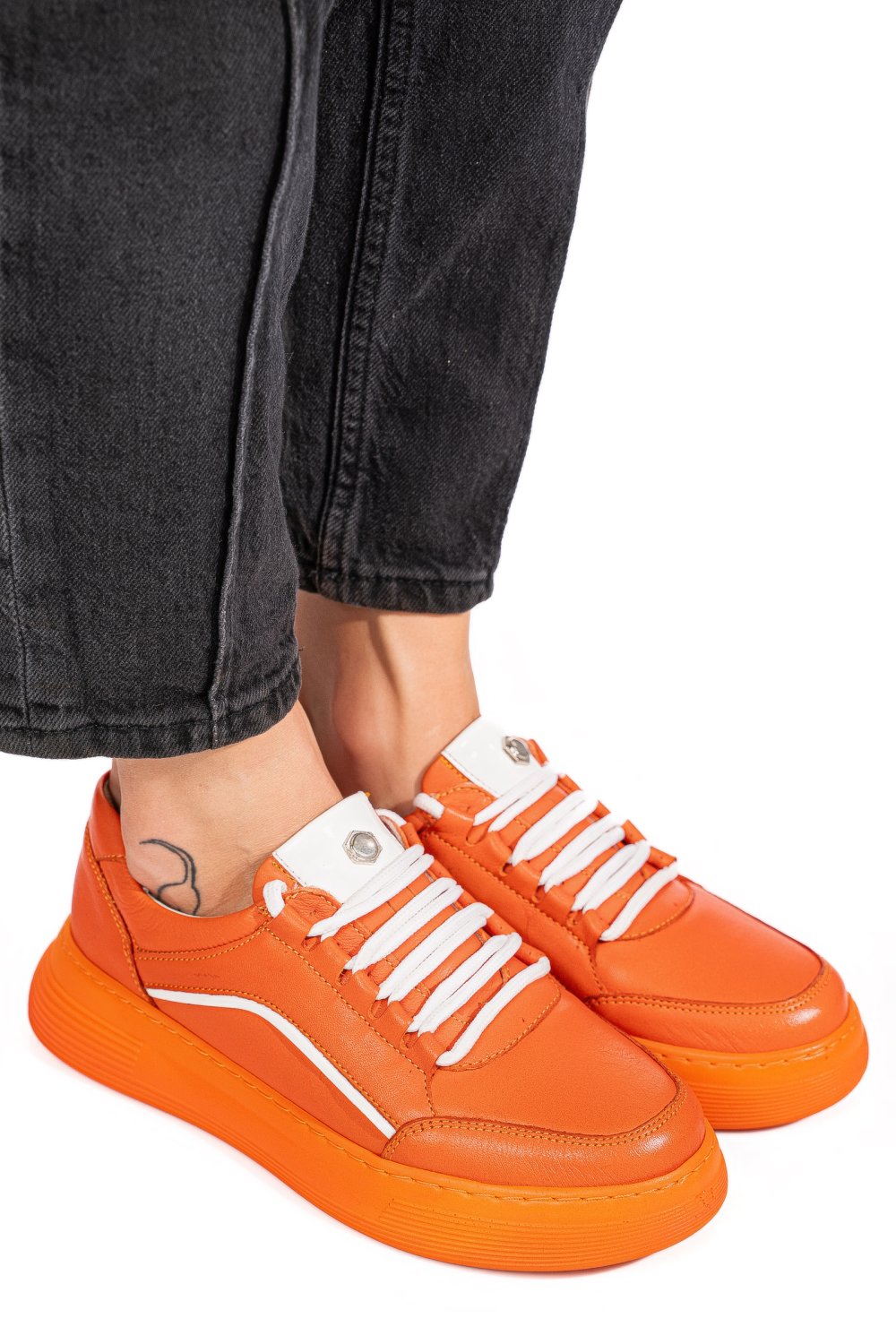 PANTOFI SPORT PORTOCALII PIELE NATURALA 1PC0003