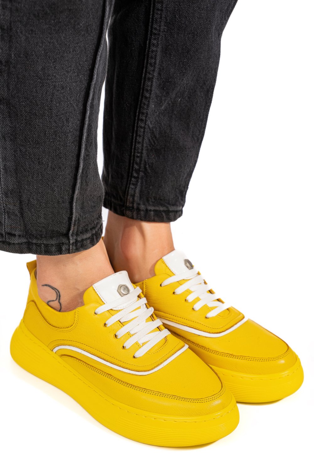 PANTOFI SPORT GALBENI PIELE NATURALA 1PC0003