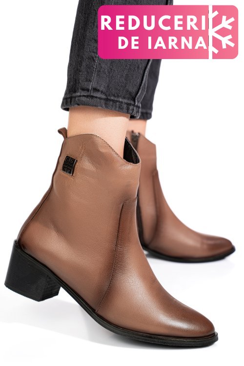 Ghete bej piele naturala 2pc551