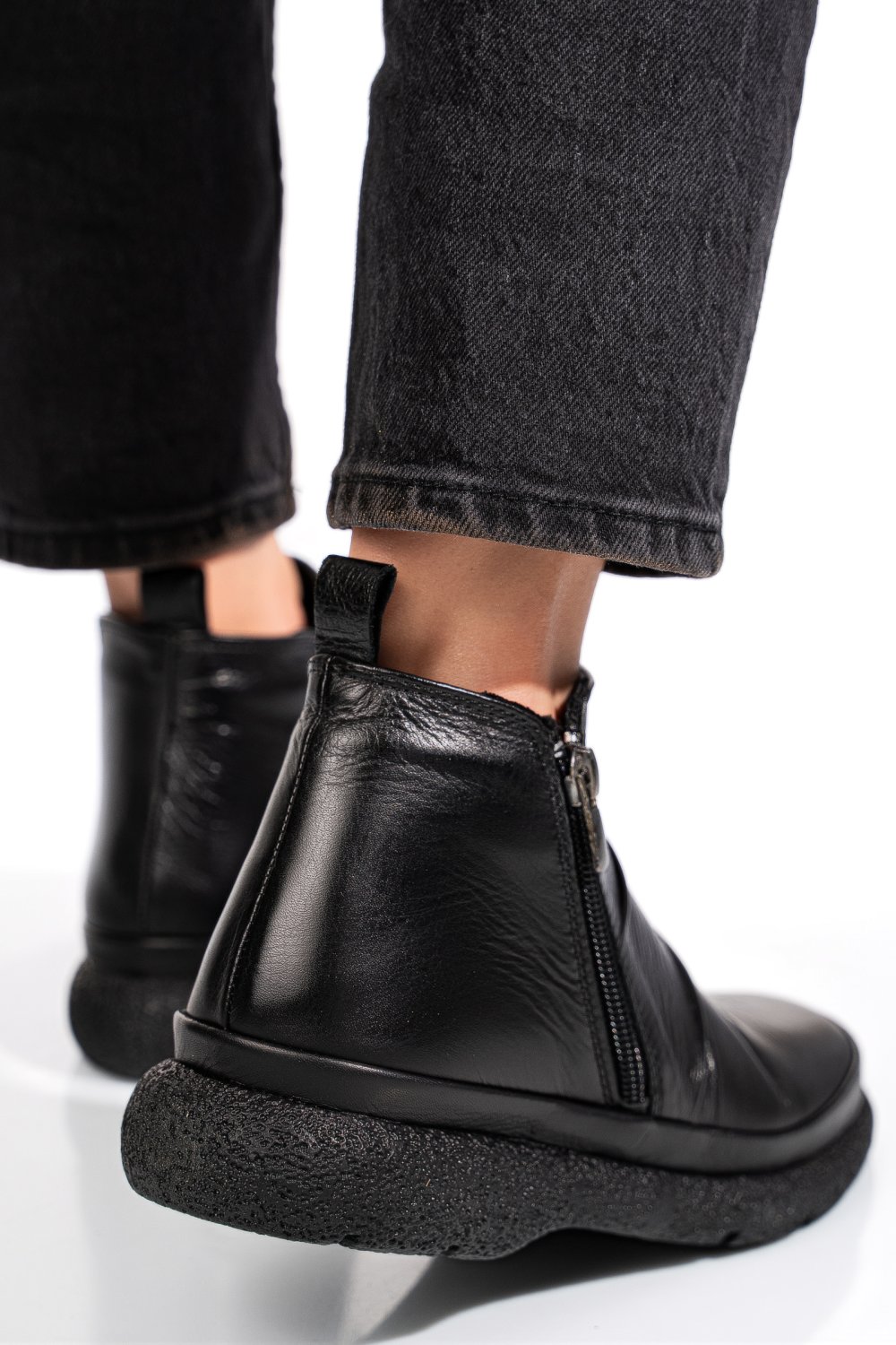 GHETE NEGRE PIELE NATURALA 3PC100