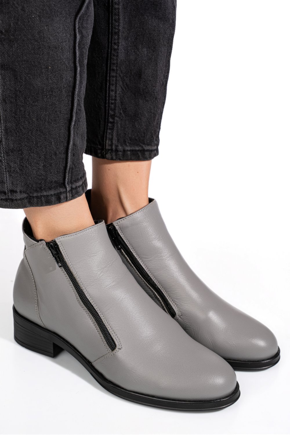 GHETE GRI DESCHIS PIELE NATURALA 0PC1