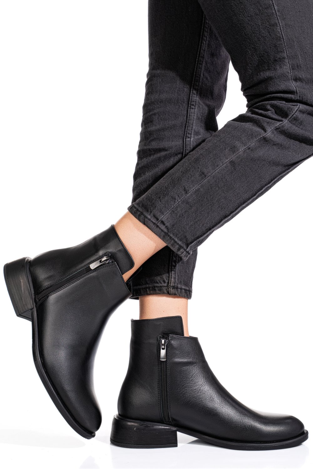 GHETE NEGRE PIELE NATURALA 2PC504