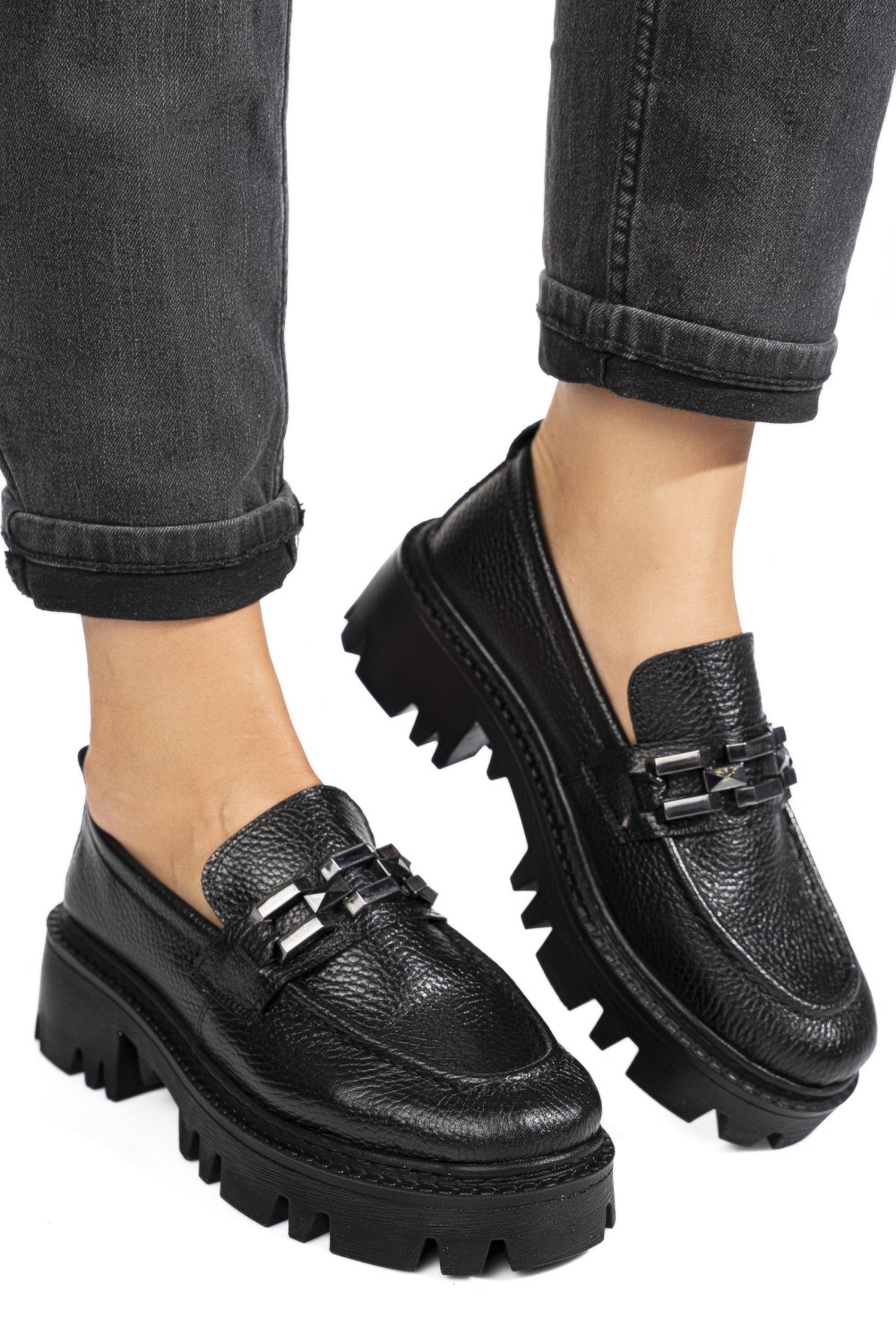 MOCASINI NEGRI PIELE NATURALA IPCBM017B