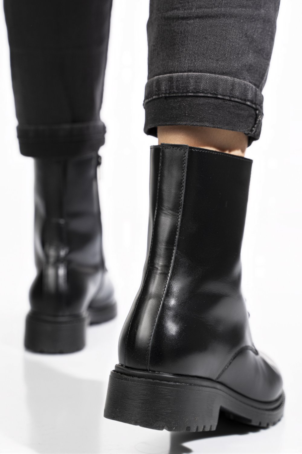 GHETE NEGRE PIEELE NATURALA 1PC35