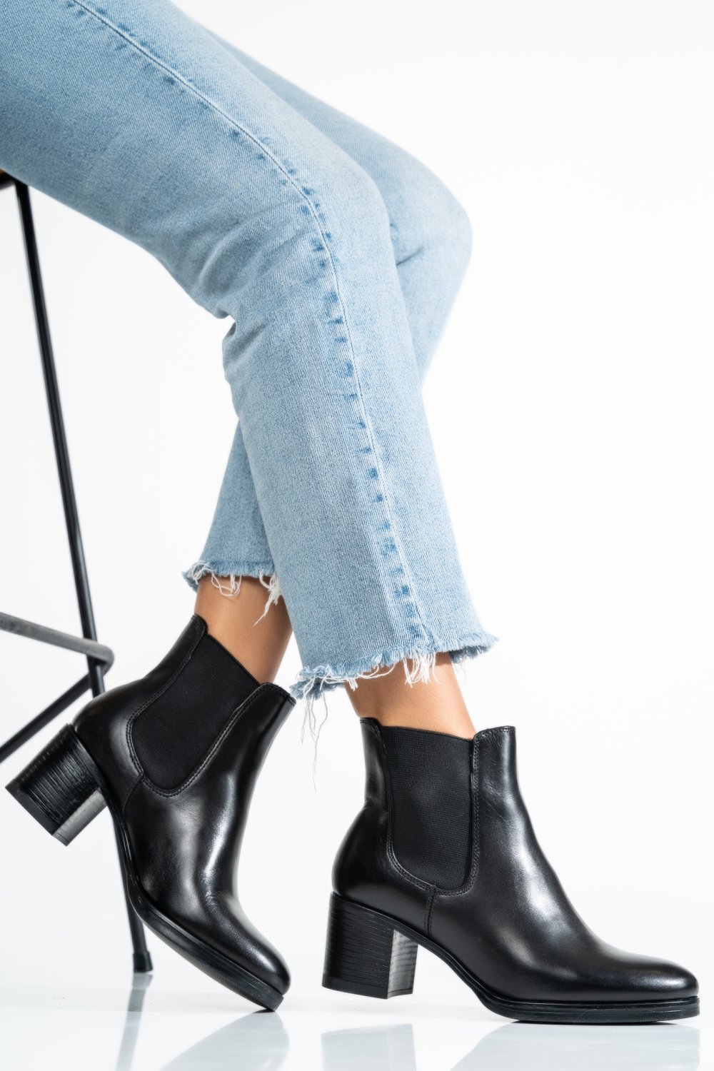 GHETE DAMA PIELE NATURALA NEGRE WS77H70H02