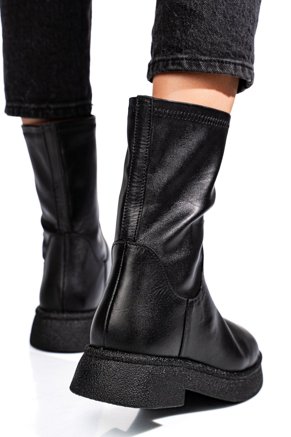 GHETE NEGRE PIELE NATURALA 1S771838