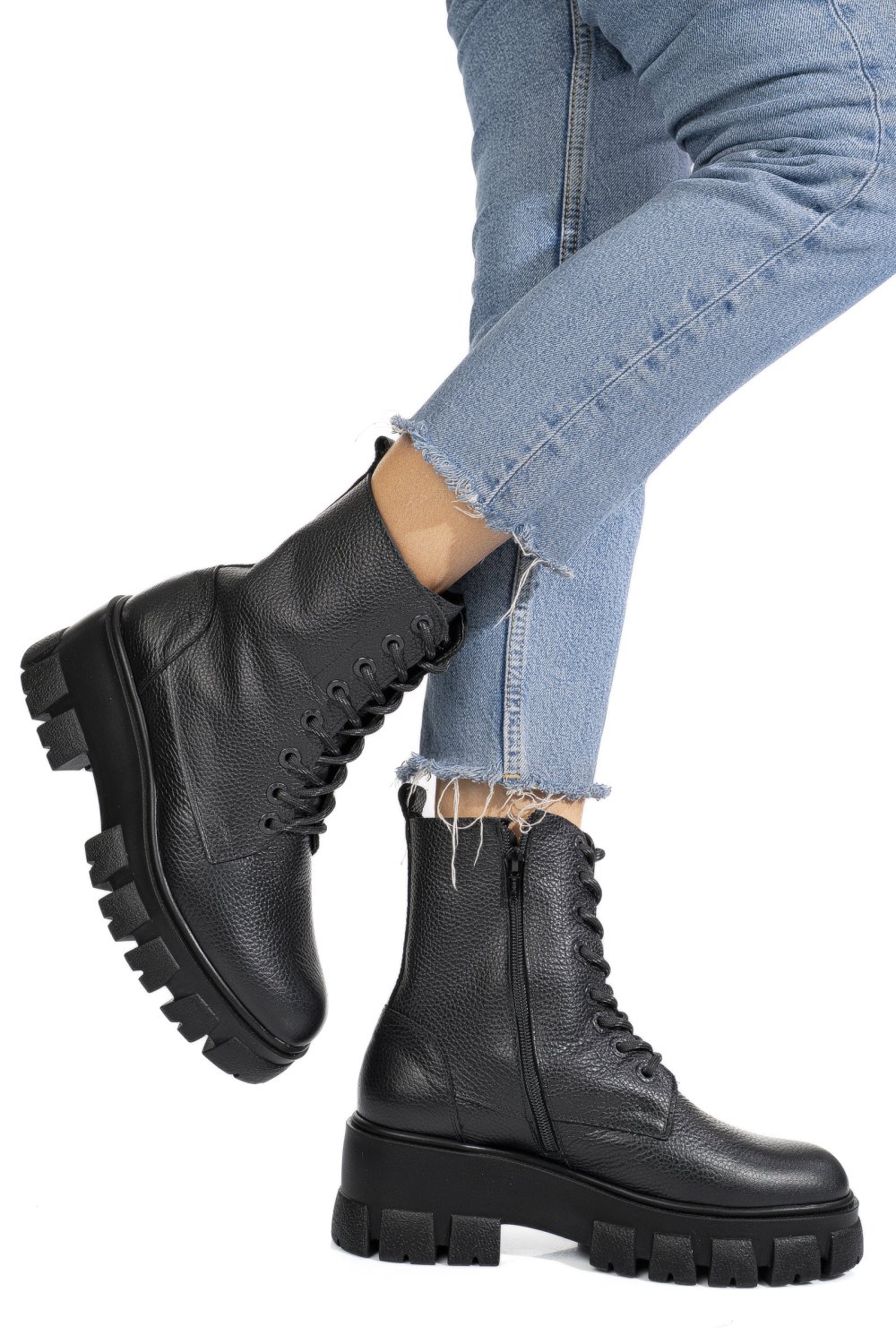 GHETE NEGRE PIELE NATURALA 9S7708