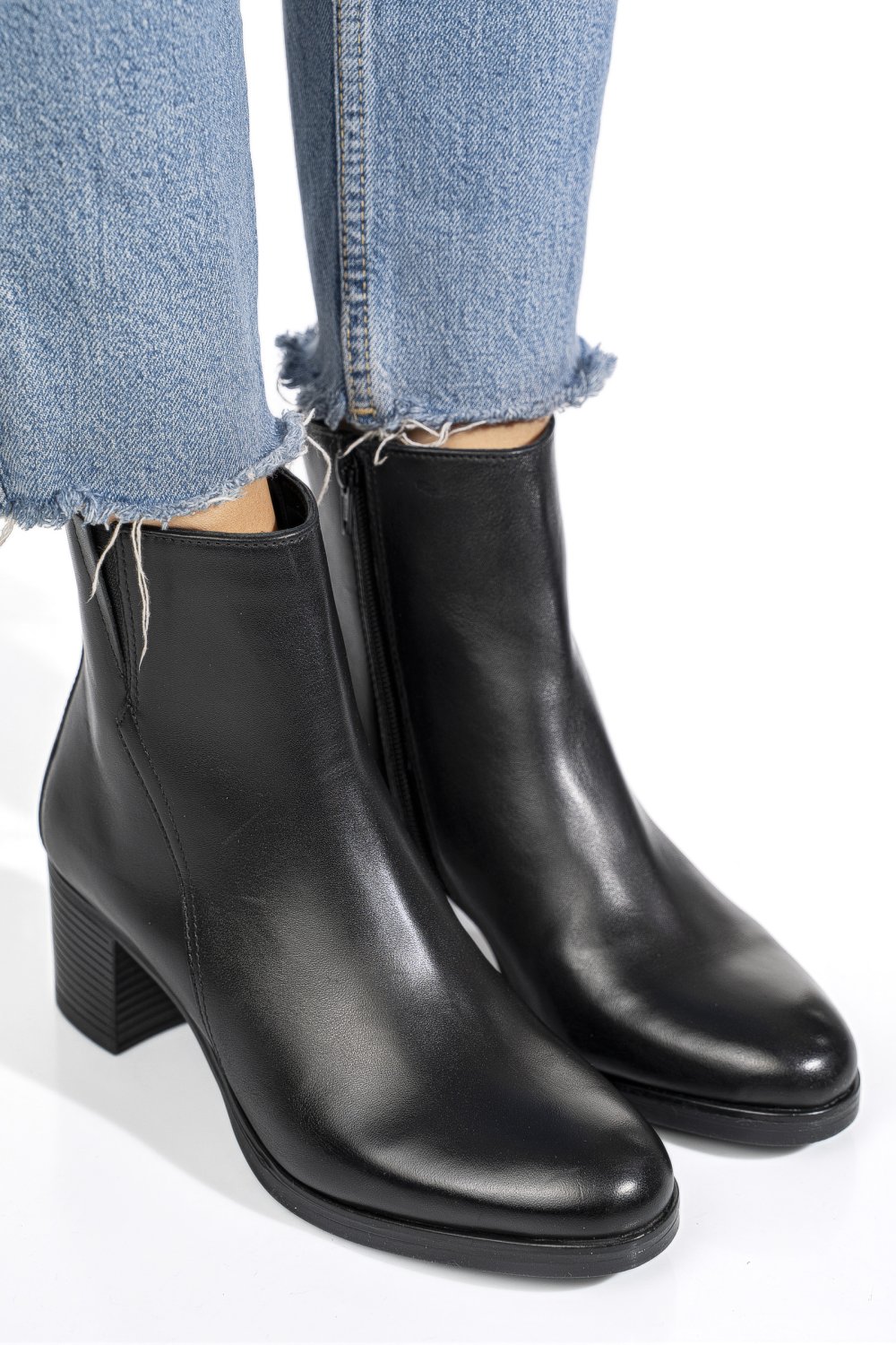 BOTINE NEGRE PIELE NATURALA WS77H70H10