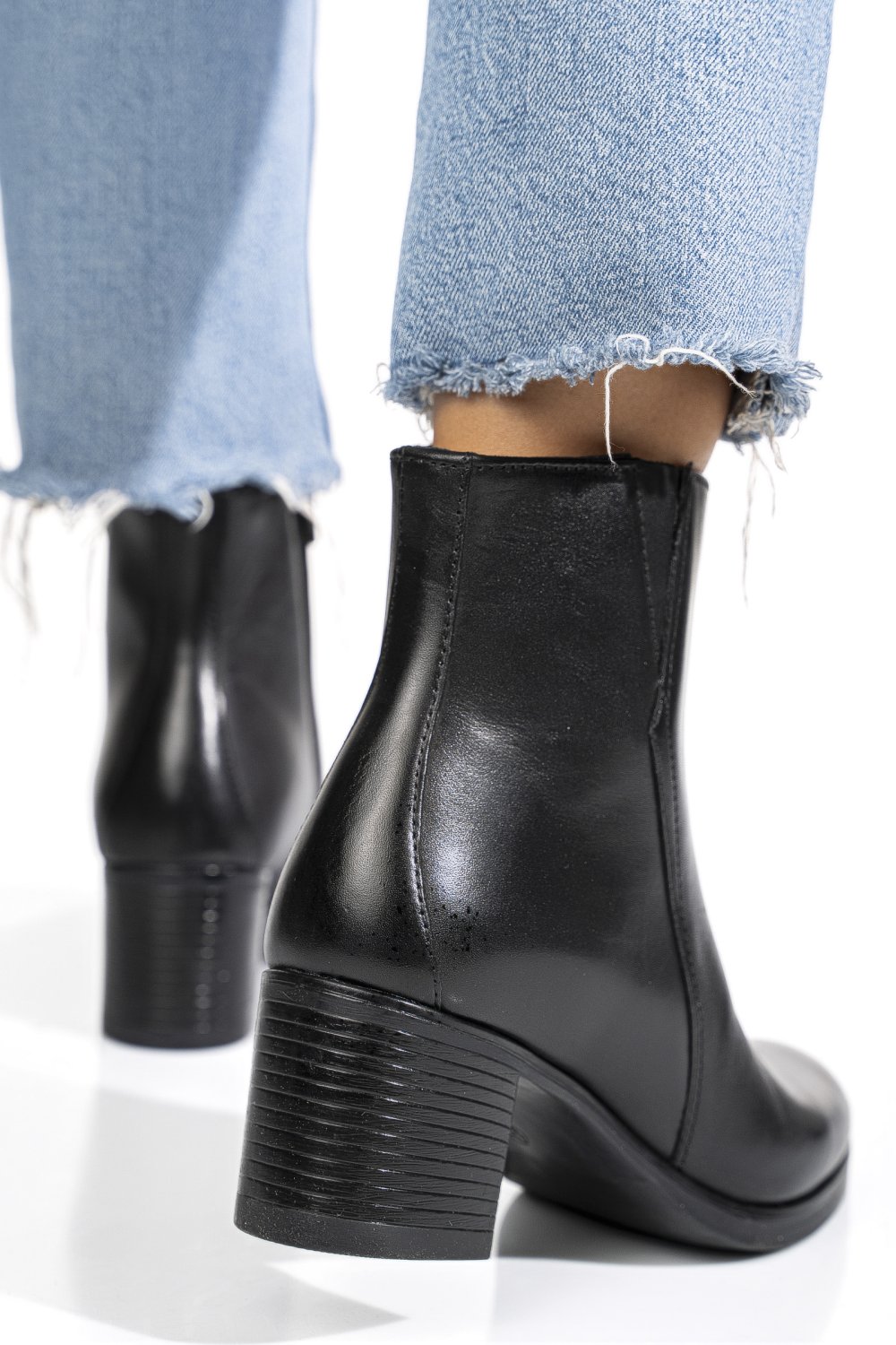 BOTINE NEGRE PIELE NATURALA WS77H70H10