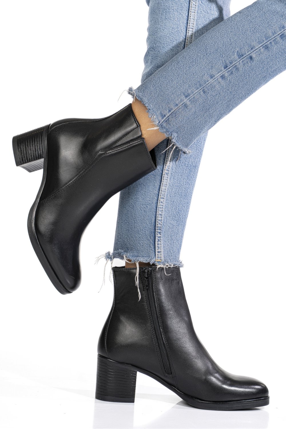 BOTINE NEGRE PIELE NATURALA WS77H70H10