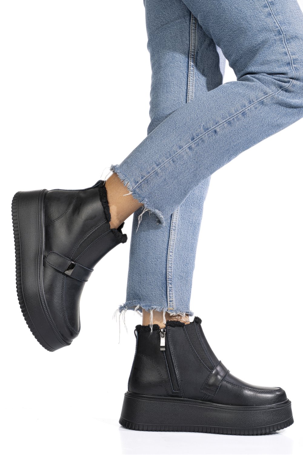 GHETE NEGRE PIELE NATURALA TSP6078