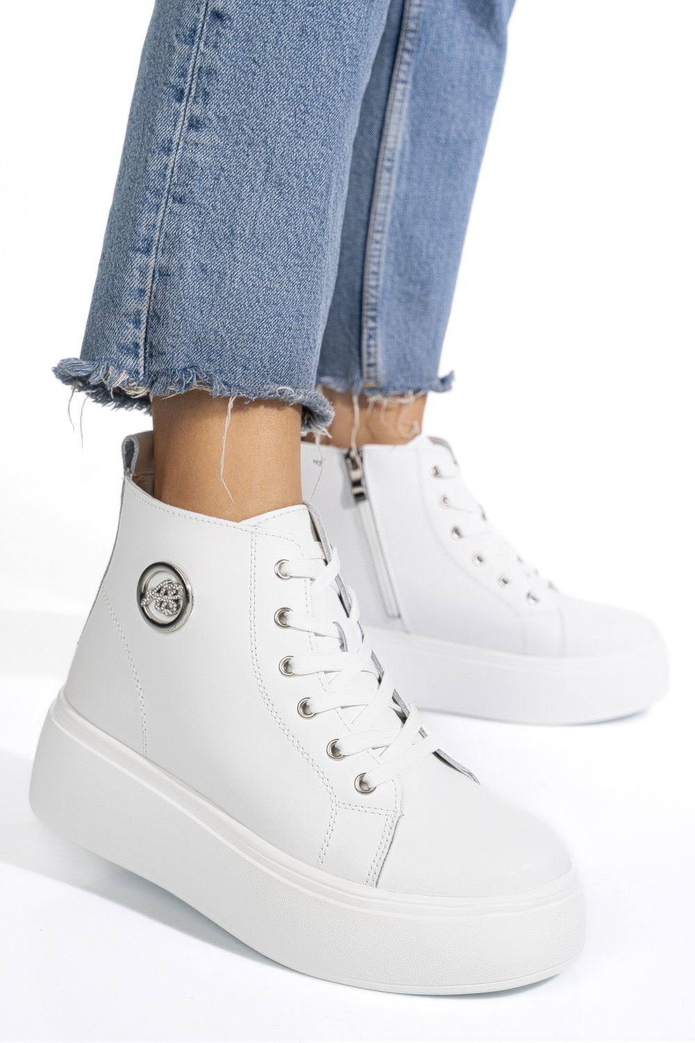 GHETE ALBE PIELE NATURALA TSP7022