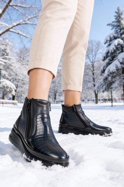 Ghete bleumarin cro piele naturala 1pc430