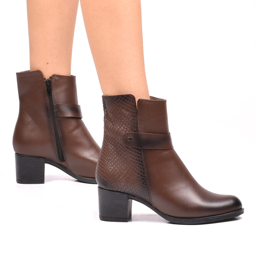 BOTINE MARO INCHIS PIELE NATURALA SARRA