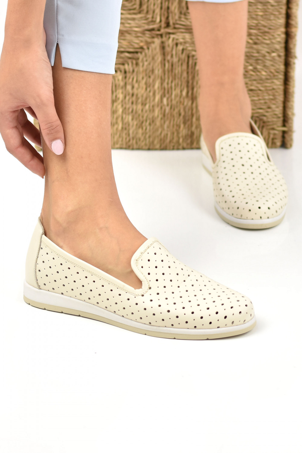 ESPADRILE BEJ PIELE NATURALA 2PC020
