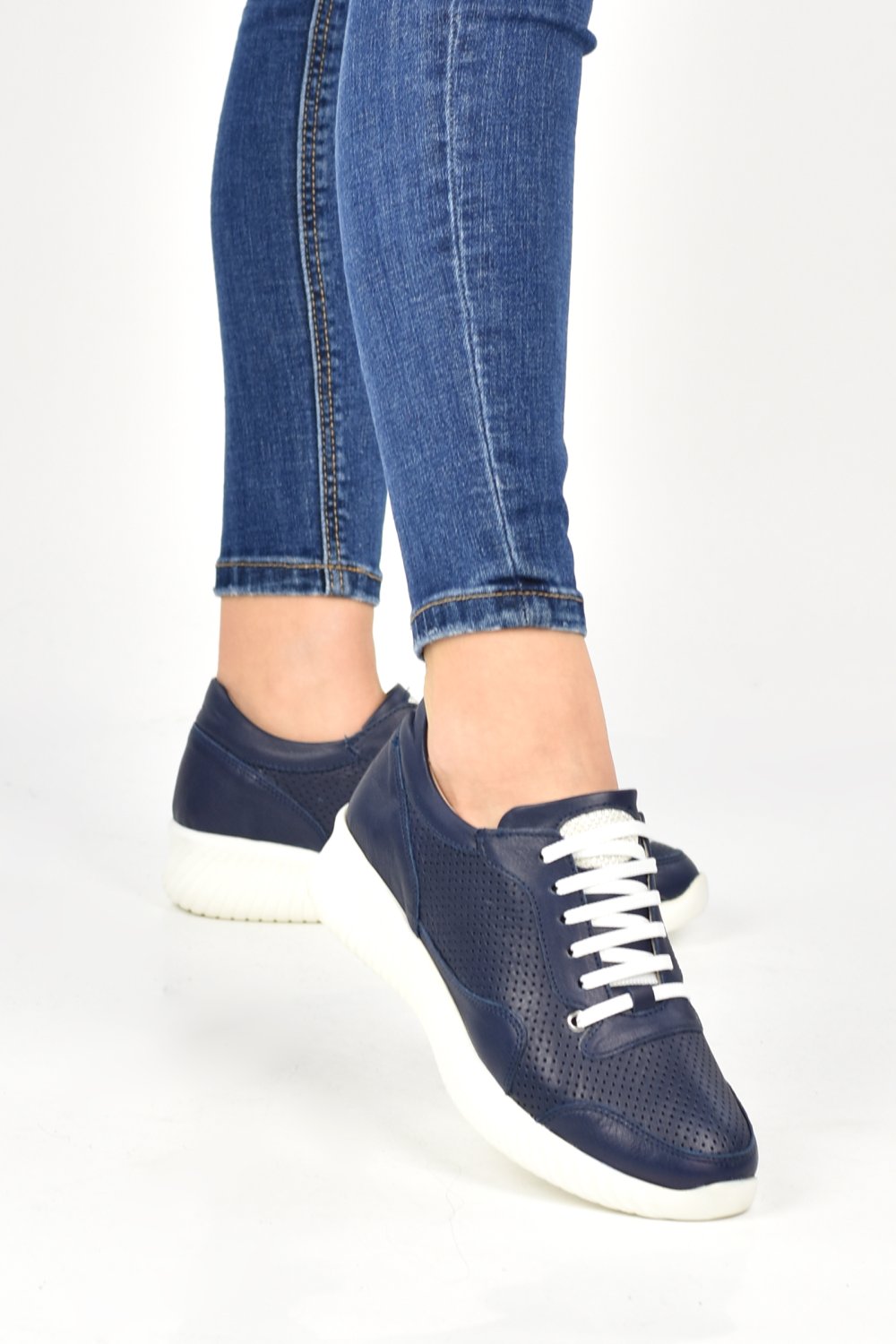 PANTOFI SPORT BLEUMARIN PIELE NATURALA 2PC442